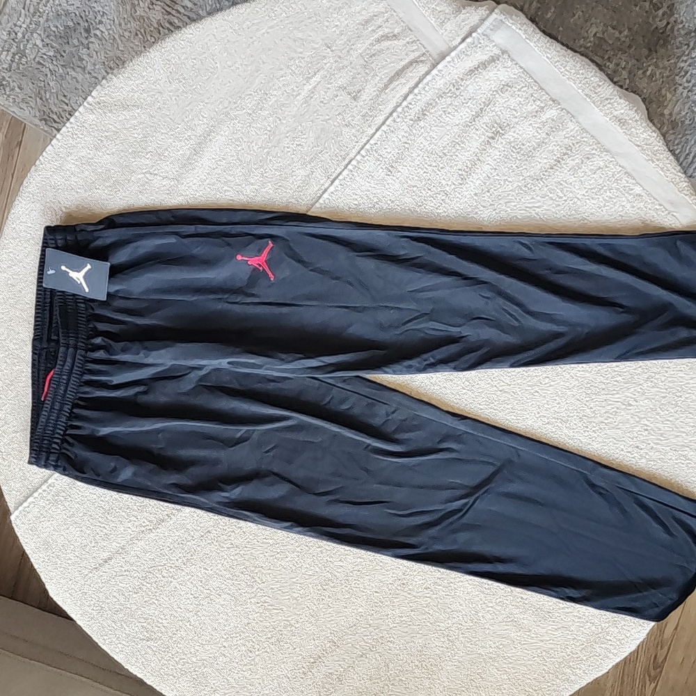 Nike Air Jordan Boys Sweatpants Black Large (12-13 years)